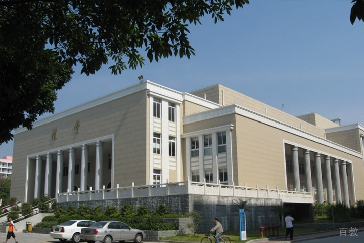 学校礼堂
