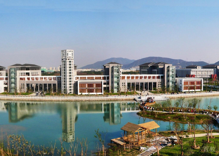 学校全景