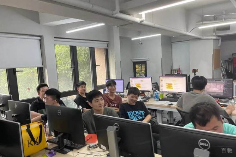 学院上课情况