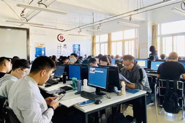 北京博为峰校区学员上课场景展示