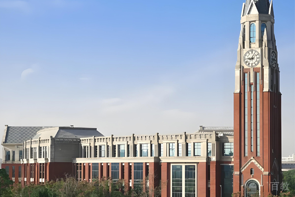 学校建筑环境
