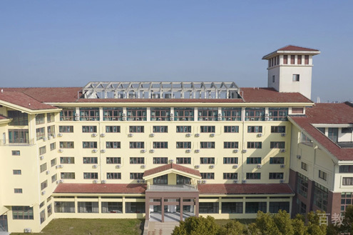 学校全景