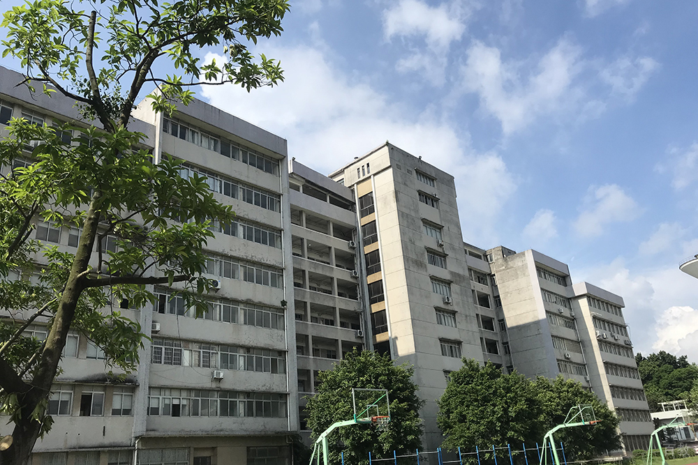 学生教学楼外观环境