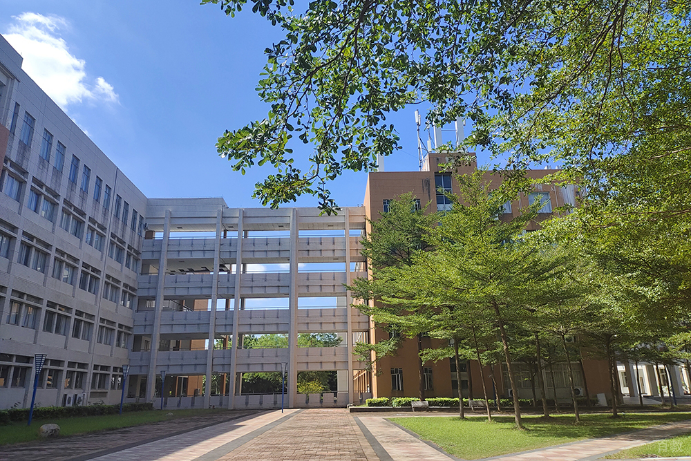 学校教学楼外观环境