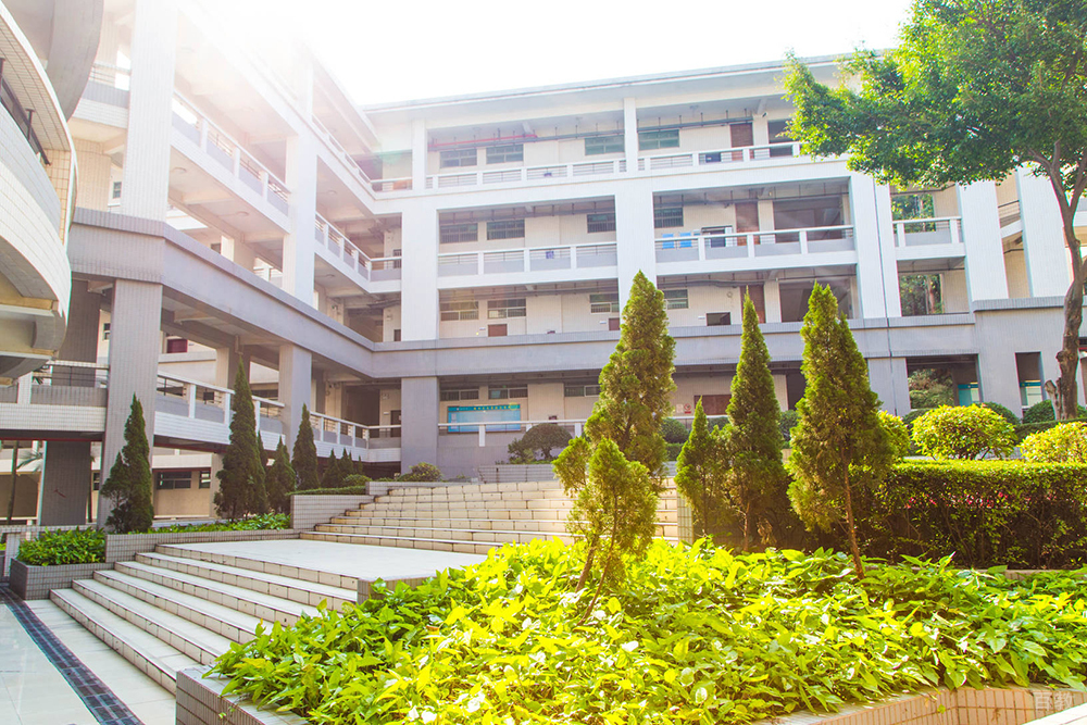 校园教学楼环境