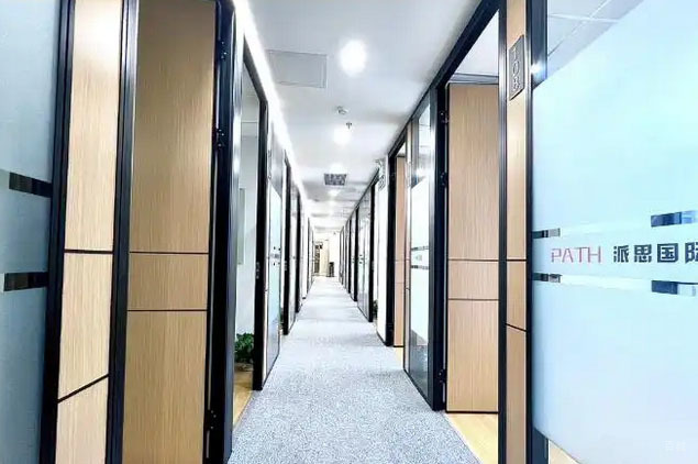 学校走廊环境