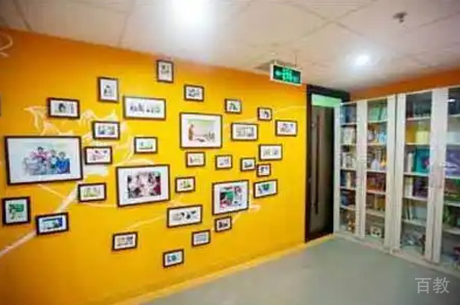 学校照片墙环境