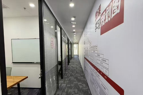 学校走廊