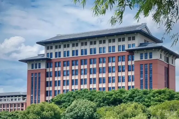 学校建筑风格环境