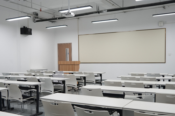 武汉中芽教育校区授课教室环境展示