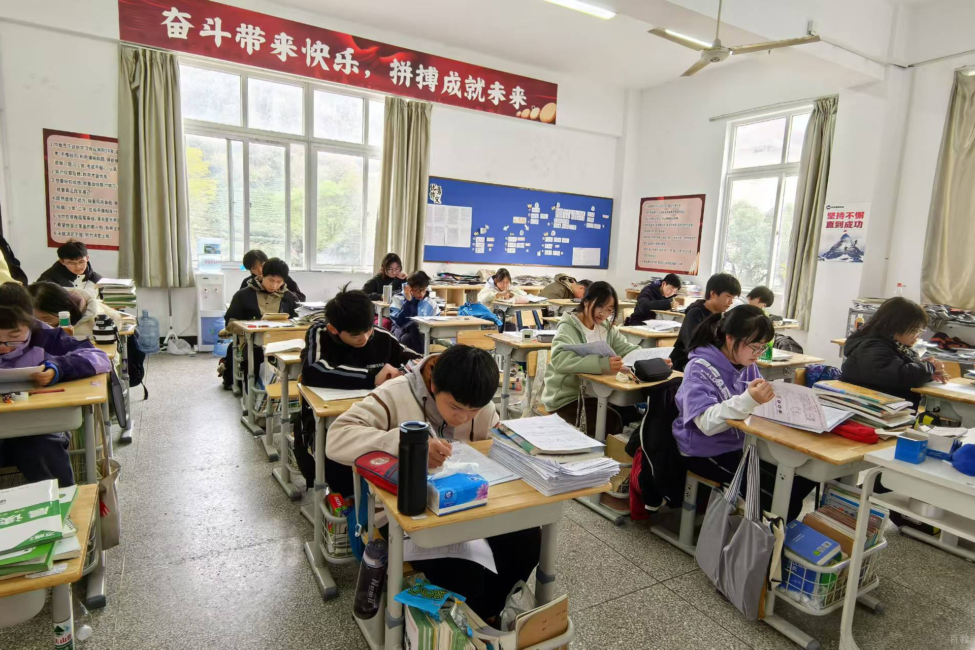 上课教室环境