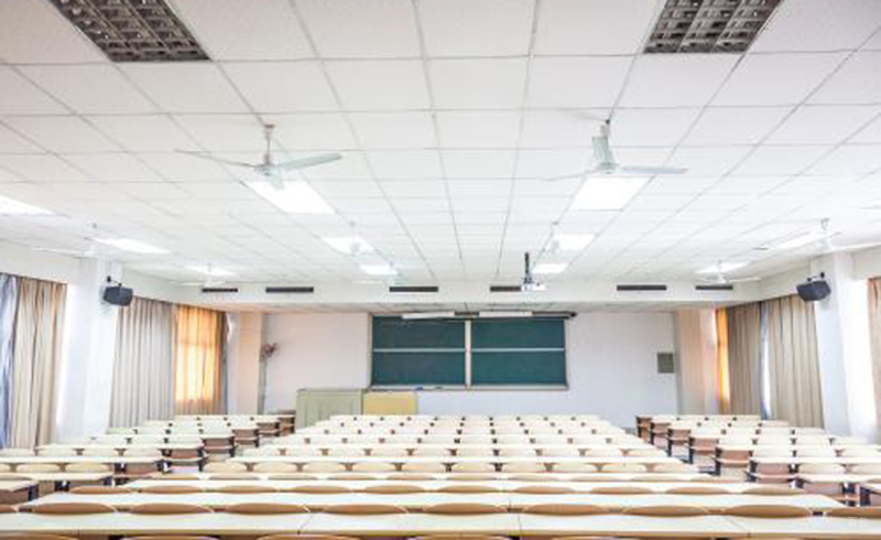 学生学习环境