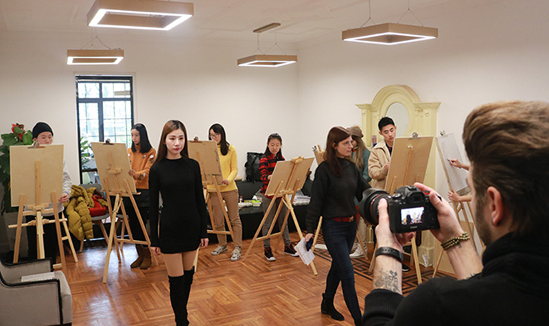 上海品思国际艺术教育上课环境