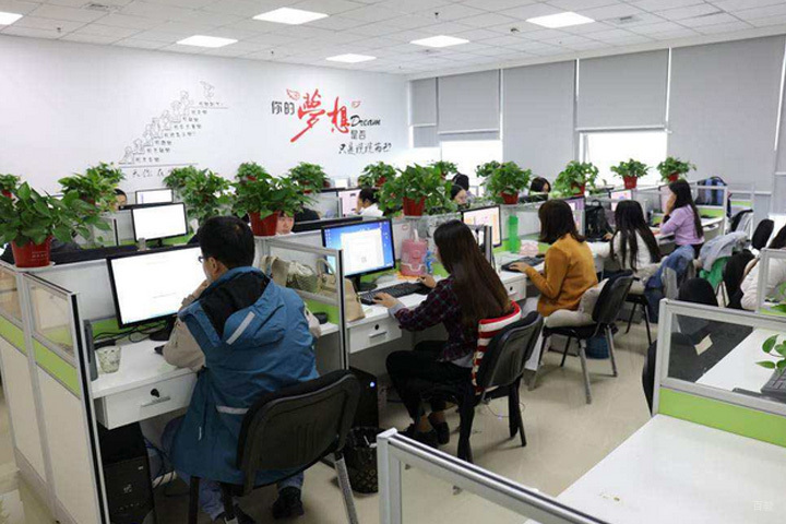 老师上课中