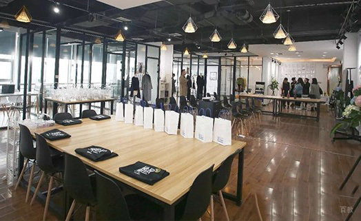 武汉维欧艺术留学_教学环境