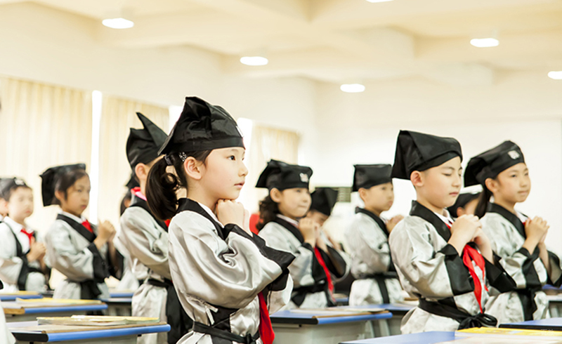 北京秦汉胡同国学_国学课程学生