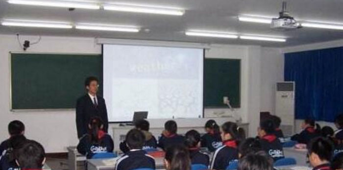 青岛海风教育教室环境