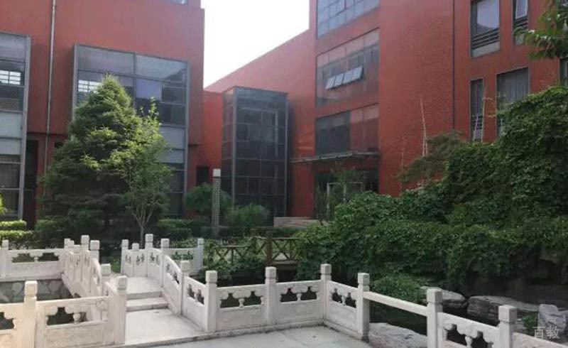 淳朴的校园环境
