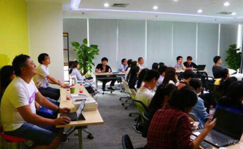 校区学员上课情形和学员风采展示