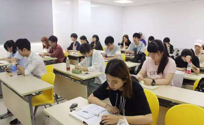 上海昂立日语_教室环境
