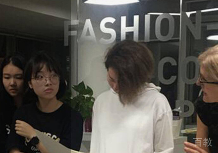 北京艺术留学机构_课堂讲授