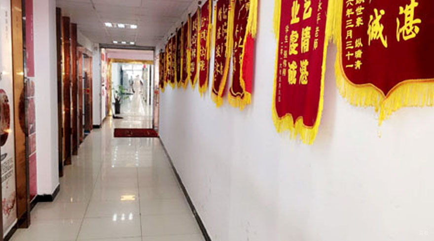 西安食尚香小吃教育_走廊环境