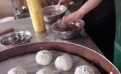 食尚香龙眼包子培训学员培训实景图