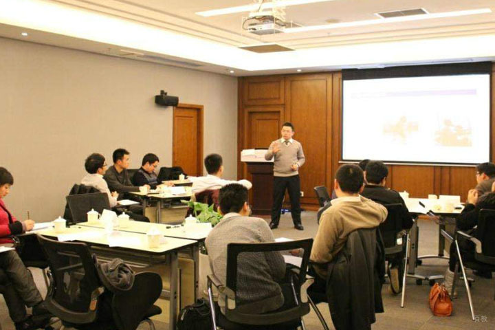 重庆智易德口才培训学校_培训现场