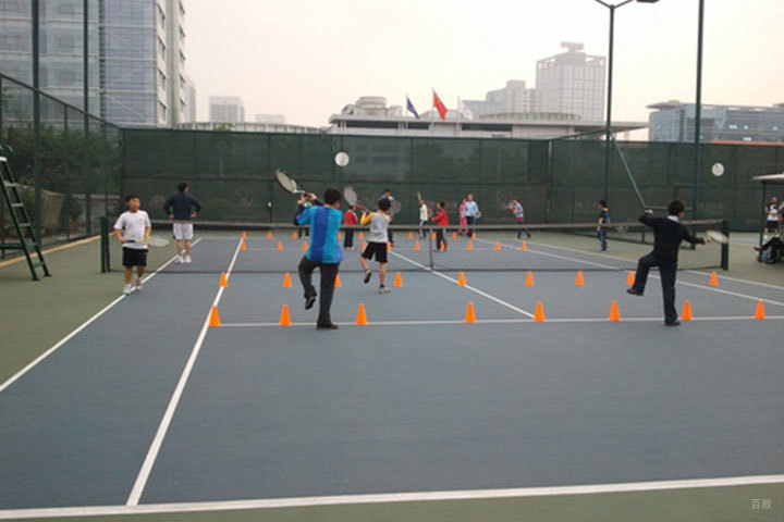 学员们在练习