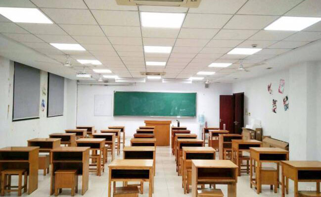 杭州天道留学_英国留学教室