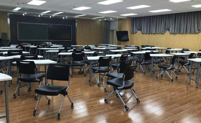 广州愿达语言培训中心_开课教室