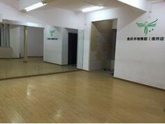 重庆鹿之影舞蹈培训学校舞蹈室场地
