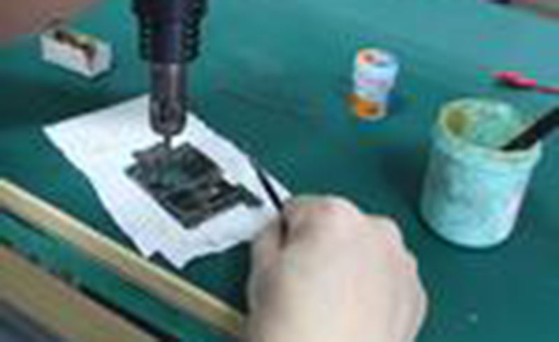 广州培众手机维修_热风焊台焊接芯片