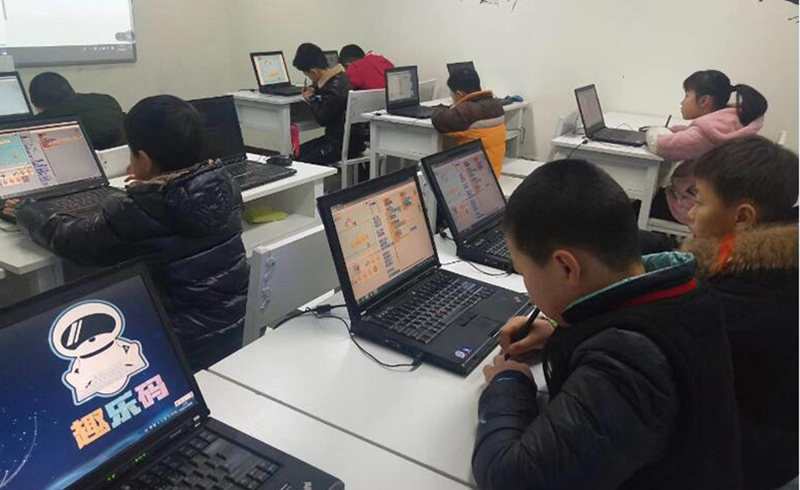 北京趣乐码少儿编程教学环境