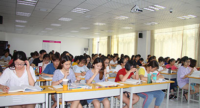 北京学府考研校区学生