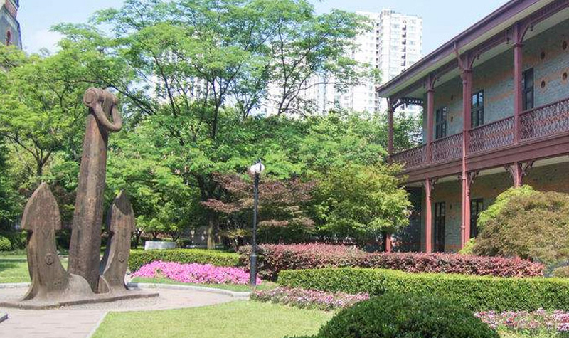 上海交大建工项目中心_校区环境