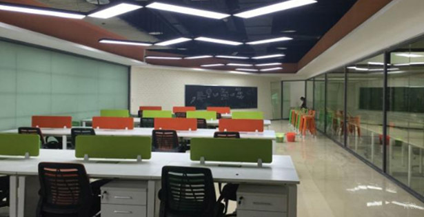 重庆顶景职业培训学校_培训教室