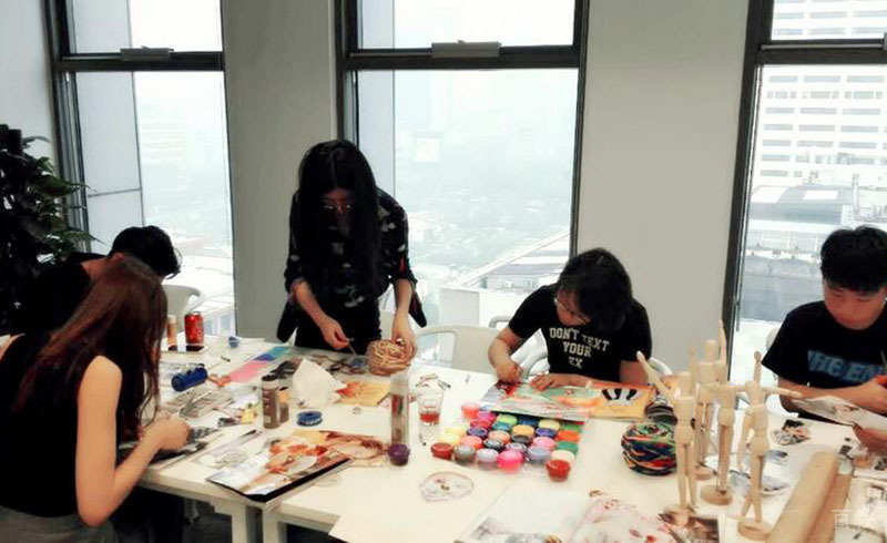 深圳国际艺术教育_学员学习