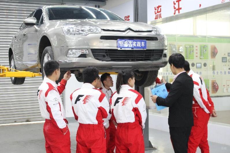 成都北方汽修学校_学习环境
