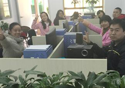 校区老师