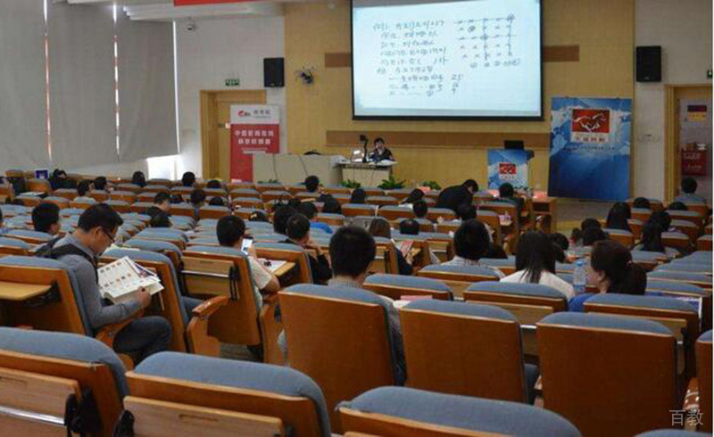 南京华章教育_教室环境