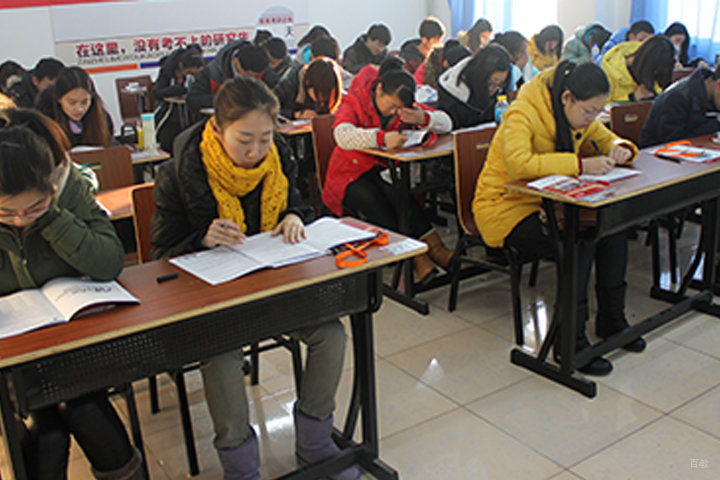 纯小班教学