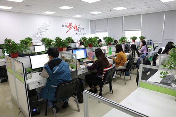 南京优路职业培训办公室环境