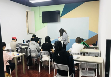 北京韩亚韩国语学校_课堂场景