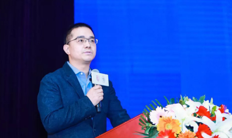紫荆教育董事长张博致开幕词
