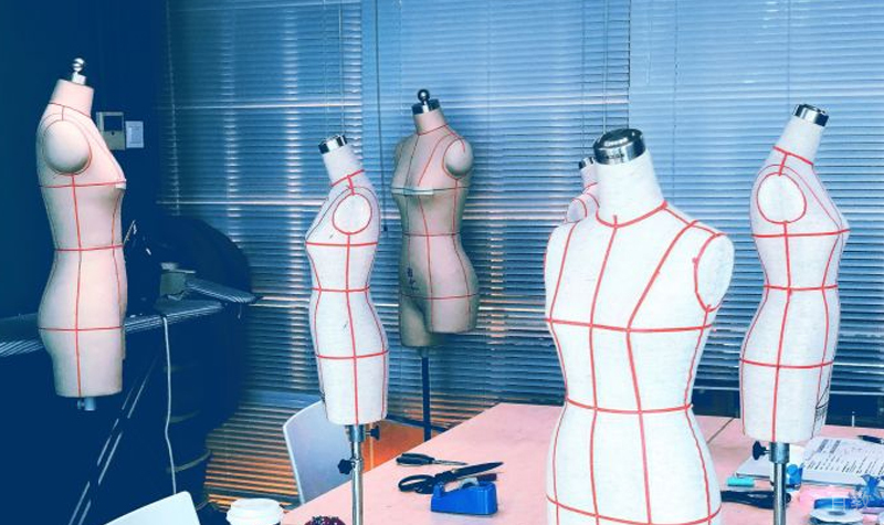 上海艺术作品集培训学校_服装设计培训教育