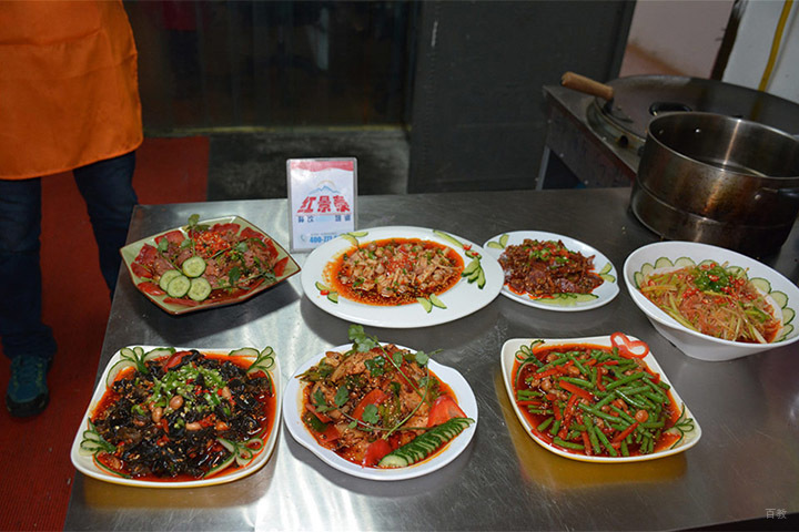 成都红景泰餐饮技能培训学校_香辣干锅培训