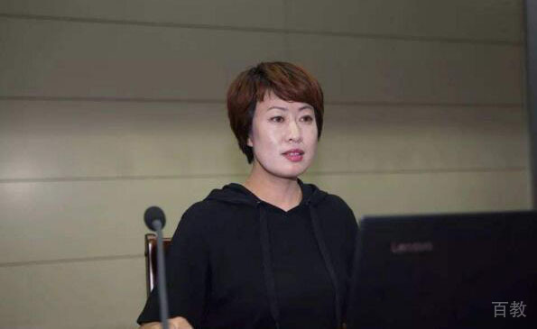 上海陪我学_老师授课
