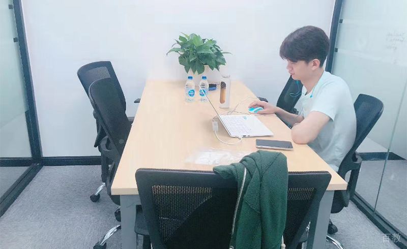 学生学习环境