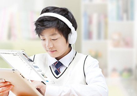 上课的学生